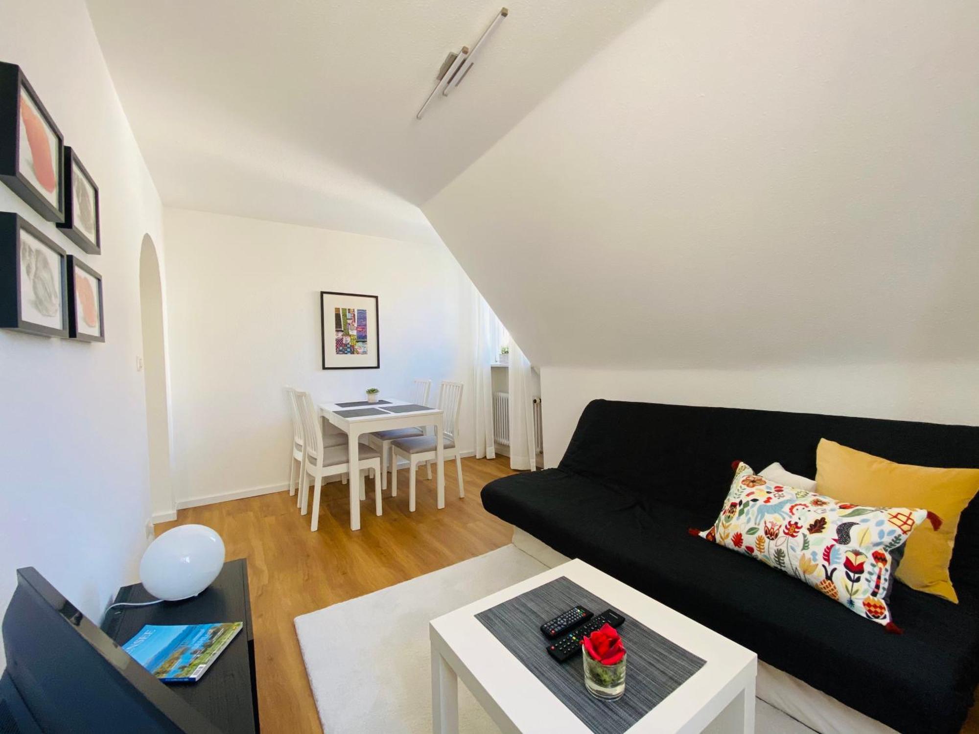 Komfort-City-Appartment Friedrichshafen Bagian luar foto